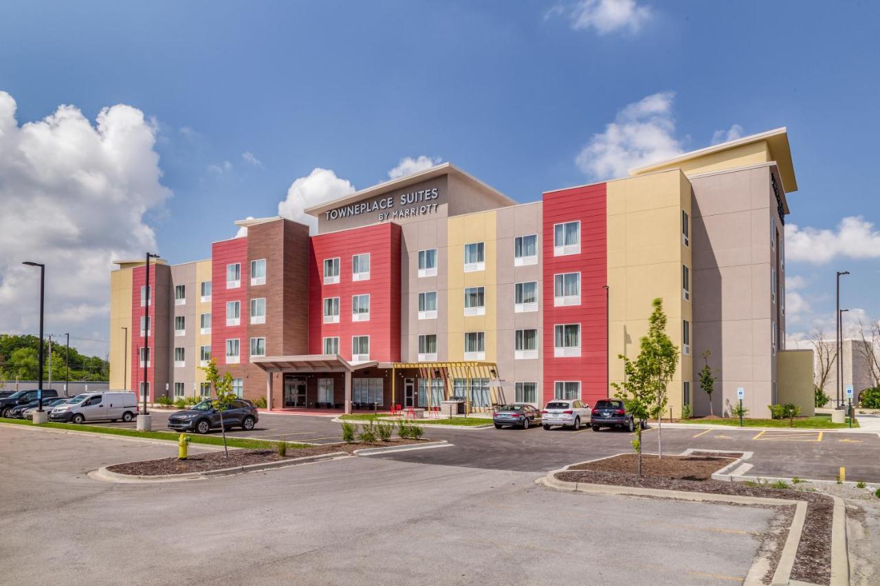 Towneplace Suites By Marriott Chicago Waukegan Gurnee Exterior photo